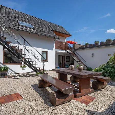 Strandstraße 6 Steinblick